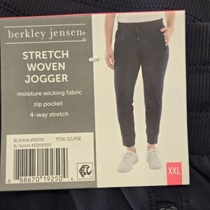 Berkley Jensen Men's 4 Way Stretch Woven Navy Jogger Size XXL